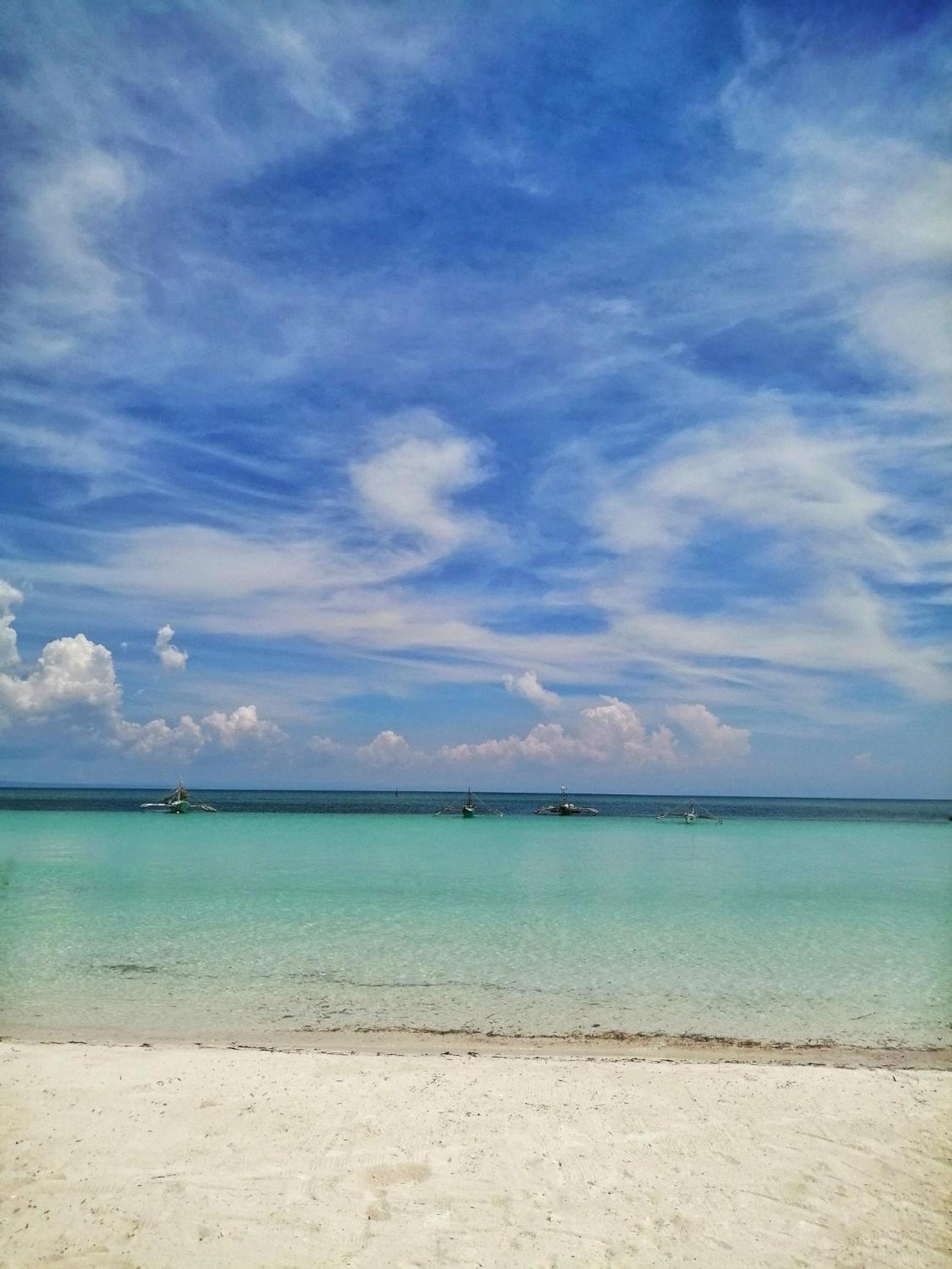 Dohibern Beach Resort Bantayan Buitenkant foto